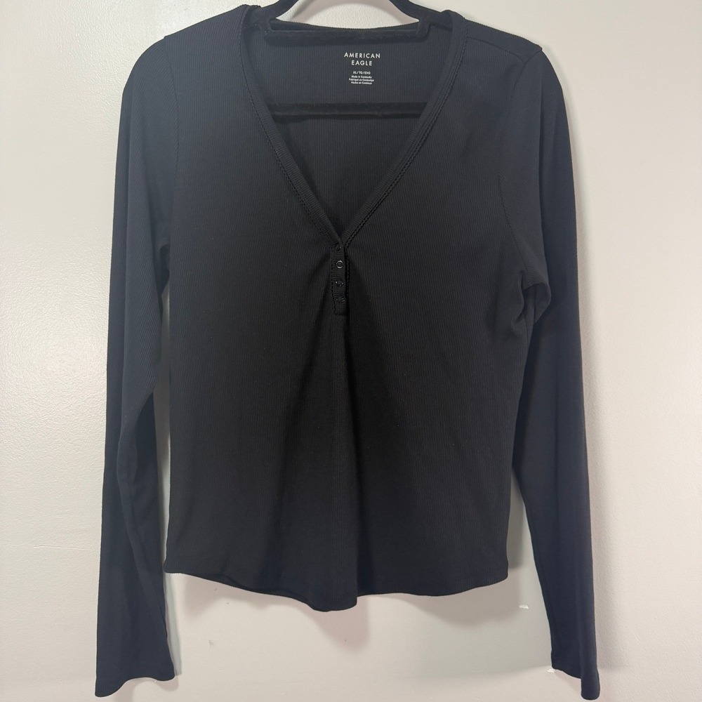 American Eagle Womens XL Black Ribbed Henley V-Neck Long Sleeve Top Crochet Trim